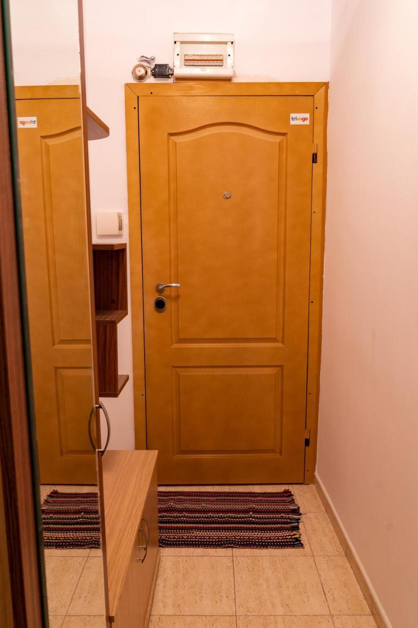 Maisonette Picadilly Warna Exterior foto